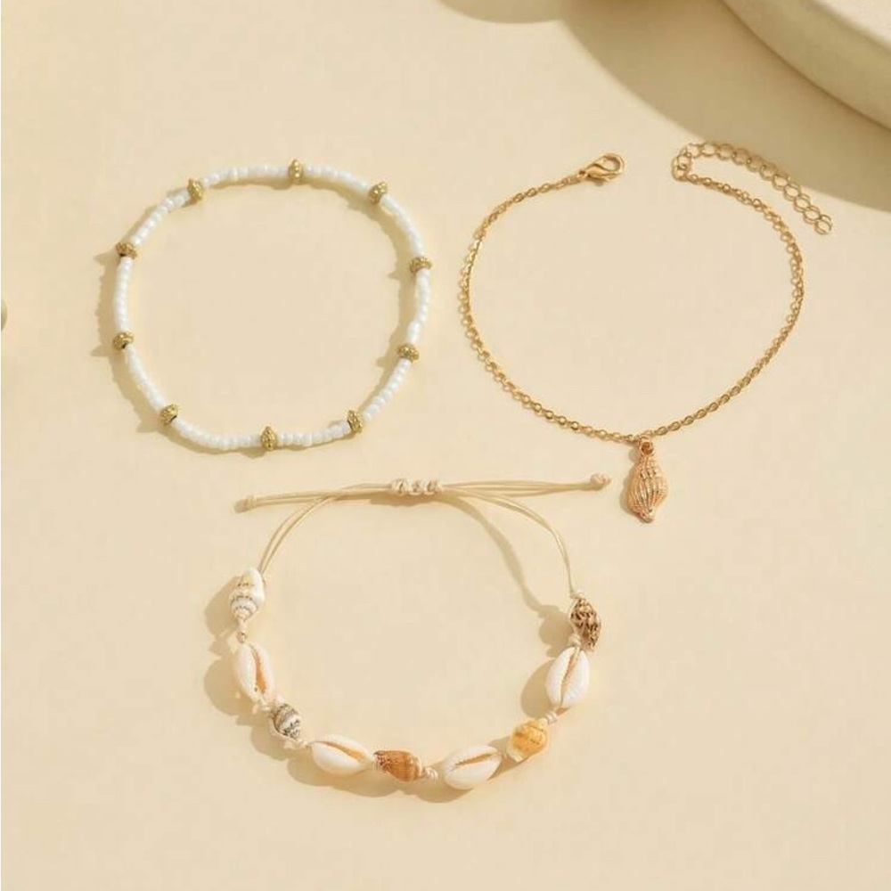 Shell and Bead Anklet Set - Picture 2 of 7